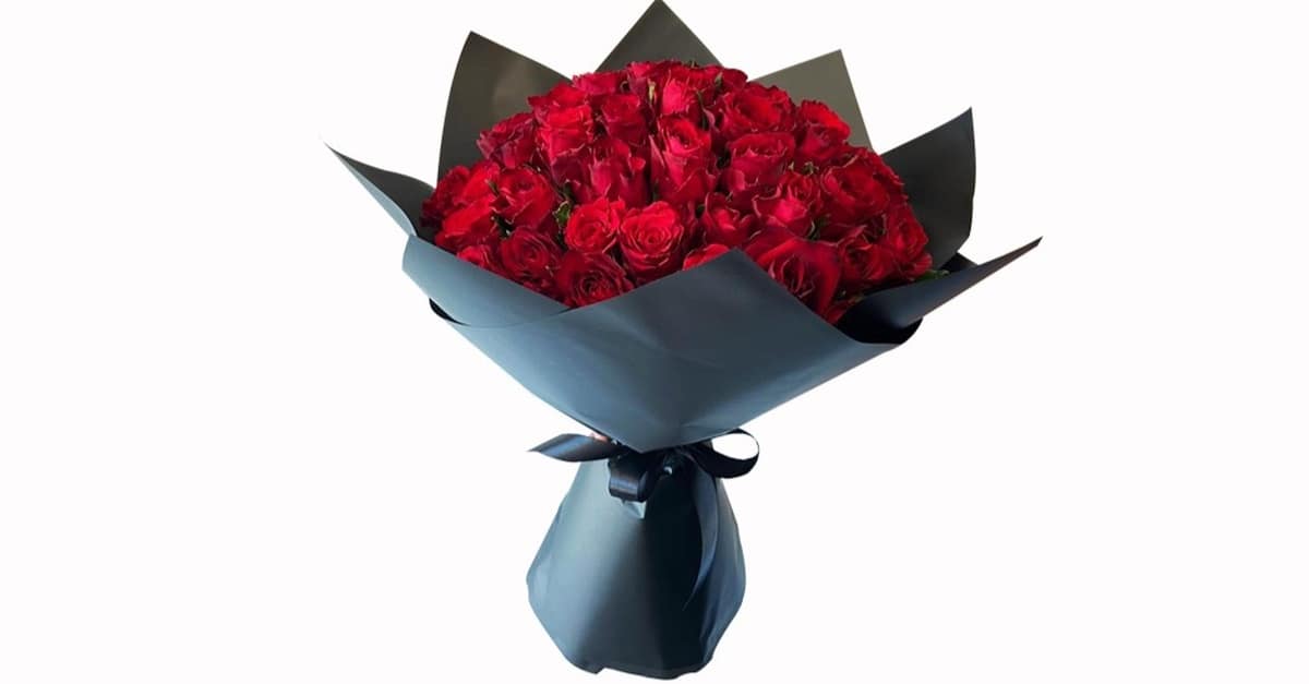 12, 20, 30, 25, Or 100 Roses â Handheld Bouquet; In A Choice Of Color Dubai other tmlh.com 5 12, 20, 30, 25, Or 100 Roses â Handheld Bouquet; In A Choice Of Color Dubai TMLH.com Special Offers, Deals & Discounts in Turkey 5