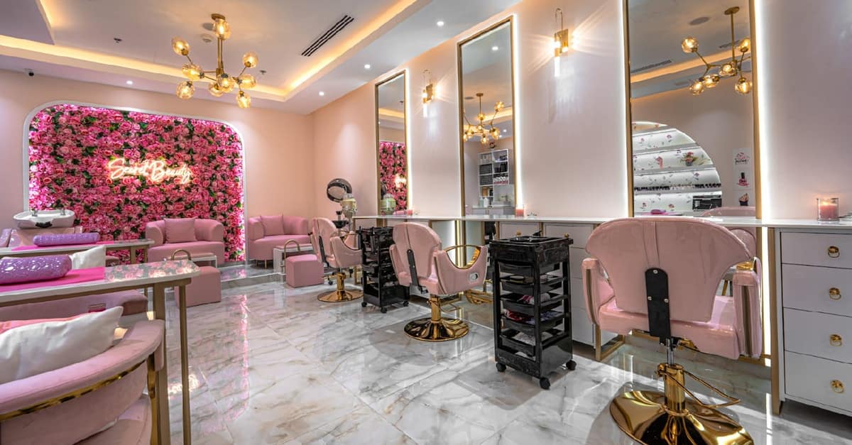 Wash & Blow Dry W/ Optional Haircut, Roots Color, Or Full Hair Color Dubai TMLH.com Special Offers, Deals & Discounts in Turkey 2