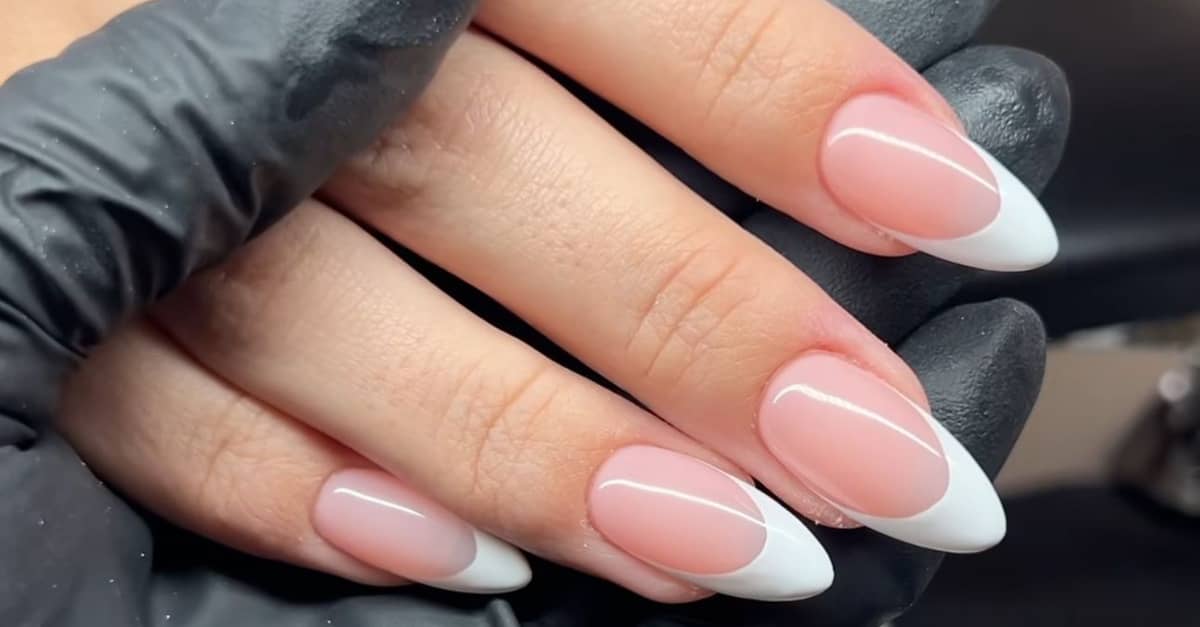 Classic Manicure & Pedicure W/ Normal Color,Gelish Mani Or Pedi & More Dubai TMLH.com Special Offers, Deals & Discounts in Turkey 10