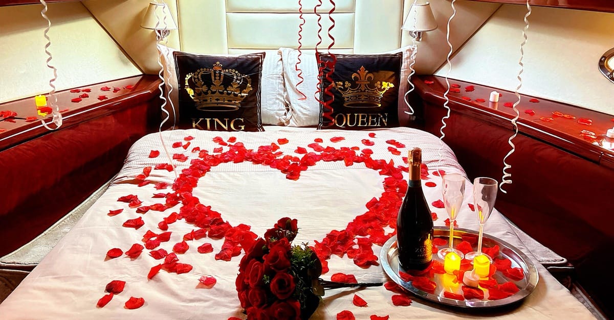 Birthday, Romantic, Bachelor/Bachelorette Party Decorations For Yachts Dubai TMLH.com Special Offers, Deals & Discounts in Turkey 18