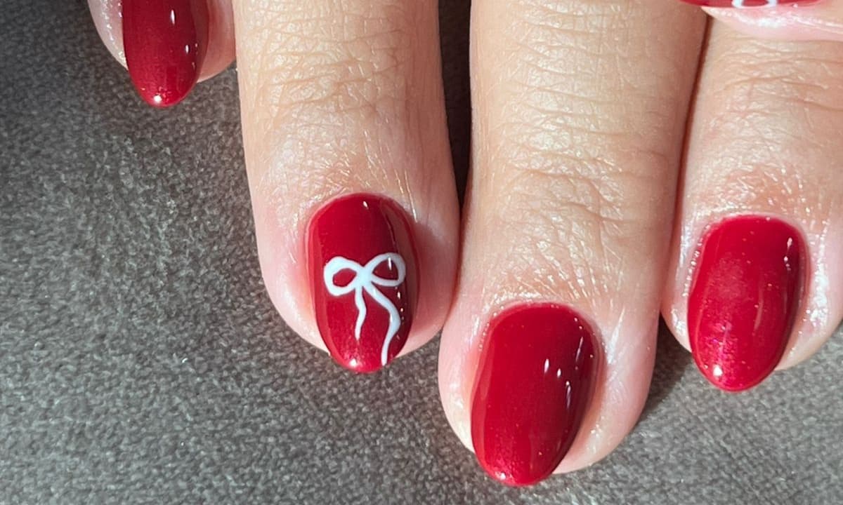Classic Manicure & Pedicure W/ Normal Color,Gelish Mani Or Pedi & More Dubai TMLH.com Special Offers, Deals & Discounts in Turkey 8