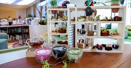 Afternoon Tea At Chapters At 4* At The Retreat Palm Dubai TMLH.com Special Offers, Deals & Discounts in Turkey