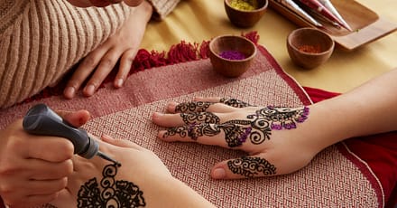 Designer Henna On Full Hands Abu Dhabi TMLH.com Special Offers, Deals & Discounts in Turkey