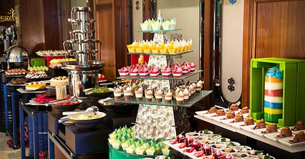 Saturday Brunch With Soft Or House Beverages Dubai TMLH.com Special Offers, Deals & Discounts in Turkey
