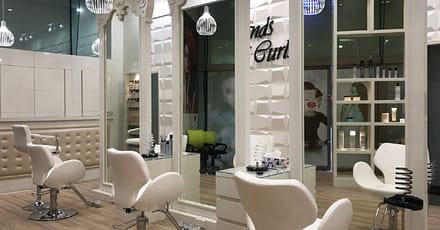 Mani-Pedi Services At Strands N Curls Dubai TMLH.com Special Offers, Deals & Discounts in Turkey