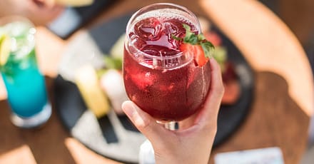 Unwind With 4* Mixed Beverages – Choice Of 3, 6, 8, Or 12 Dubai TMLH.com Special Offers, Deals & Discounts in Turkey