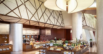 Indulge In A Flavorful Dinner Buffet At Cosmic Kitchen Dubai TMLH.com Special Offers, Deals & Discounts in Turkey 7