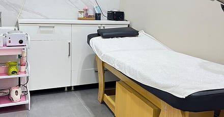 Pamper Yourself: Facial, Manicure And Pedicure Dubai TMLH.com Special Offers, Deals & Discounts in Turkey