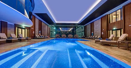 One, Five Or Ten Private Swimming Lessons At 5* Dukes The Palm Dubai TMLH.com Special Offers, Deals & Discounts in Turkey