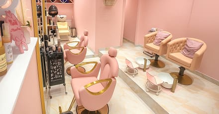 Classic, Gelish Manicure Or Pedicure, Morroccan Hand Spa, & More Dubai TMLH.com Special Offers, Deals & Discounts in Turkey