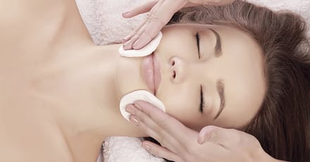 Enjoy A 60-Minute Cleansing Facial For A Refreshing Experience Dubai TMLH.com Special Offers, Deals & Discounts in Turkey