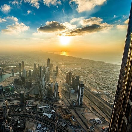 At The Top, Burj Khalifa Level 124th – Sunrise + Morning treat – Experiences TMLH.com Special Offers, Deals & Discounts in Turkey