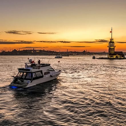 Istanbul: Small-Group Sunset or Day Yacht Cruise with Snacks – Boat Tours and Cruises TMLH.com Special Offers, Deals & Discounts in Turkey